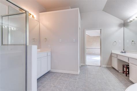 2079 Sunset Lane Lewisville TX 75067
