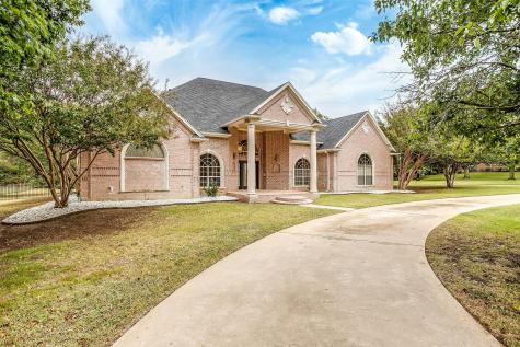 224 Man O War Court Burleson TX 76028