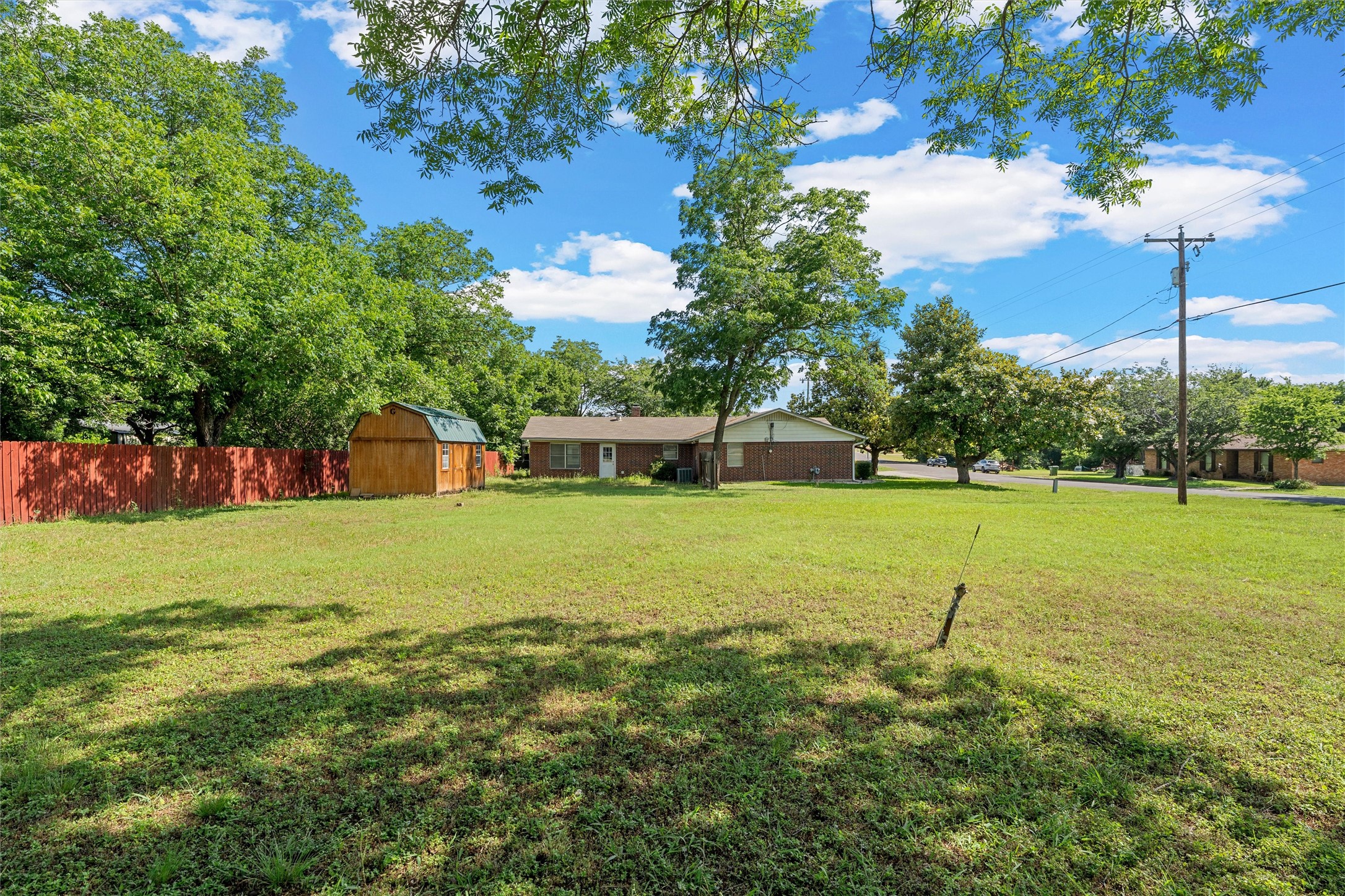 605 N Roberts Street West TX 76691