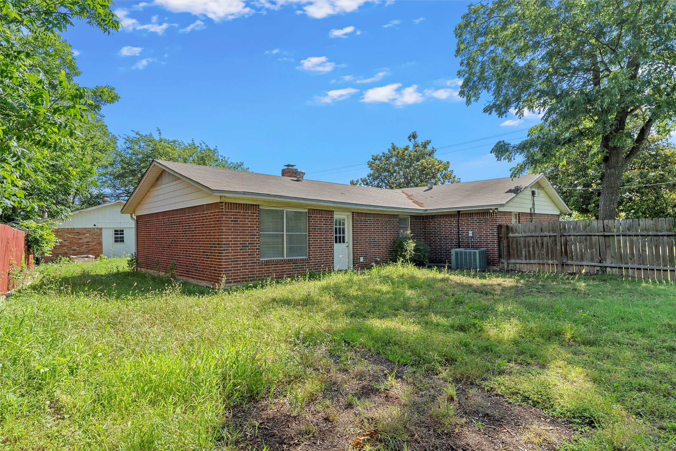 605 N Roberts Street West TX 76691