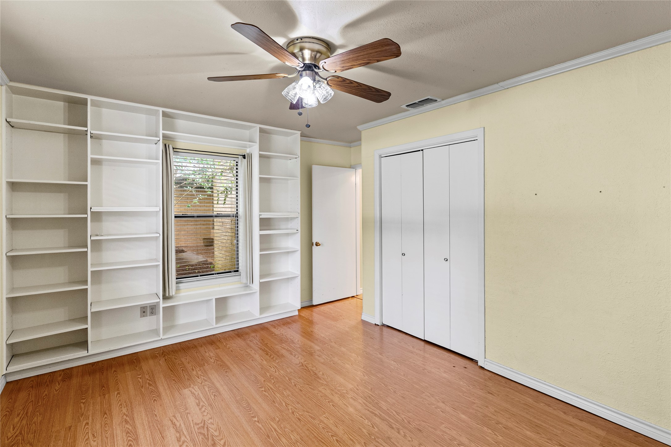 2823 Laurel Lane Commerce TX 75428