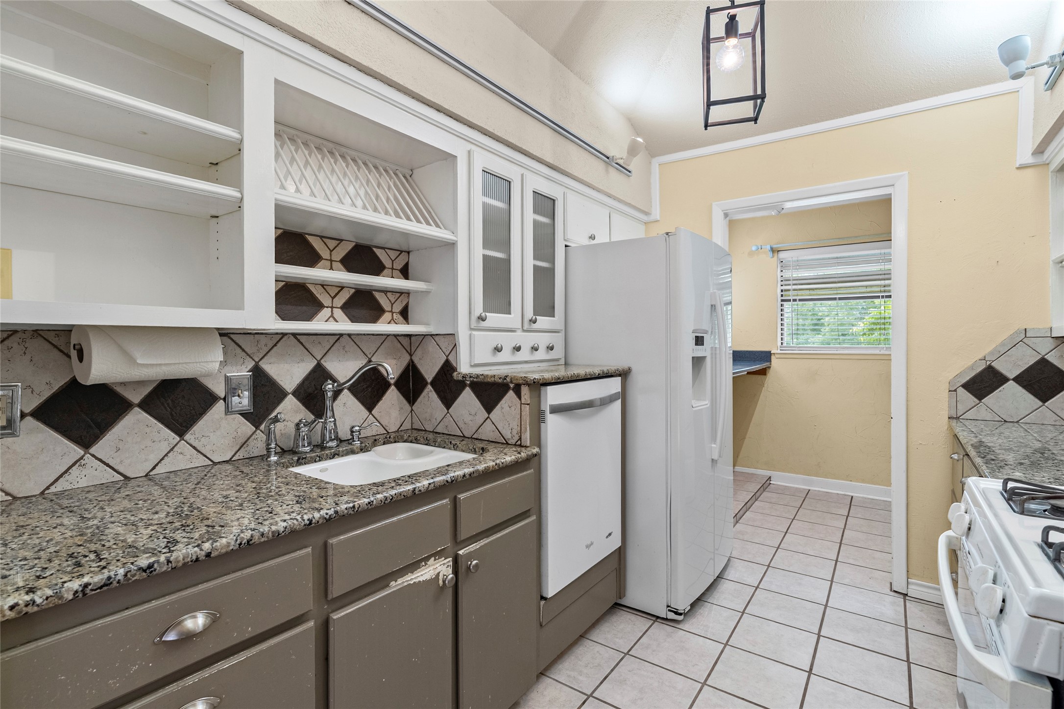 2823 Laurel Lane Commerce TX 75428