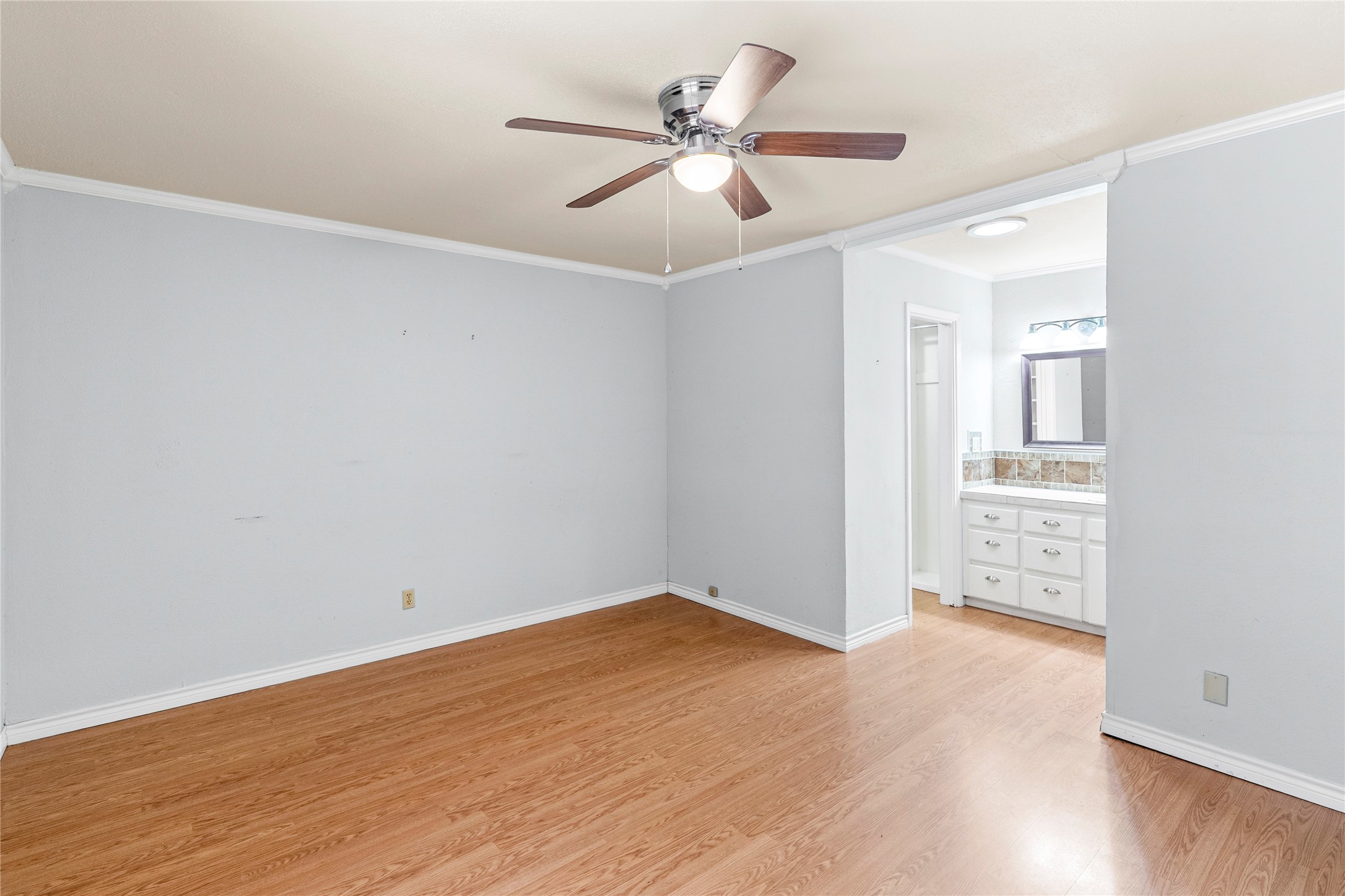 2823 Laurel Lane Commerce TX 75428