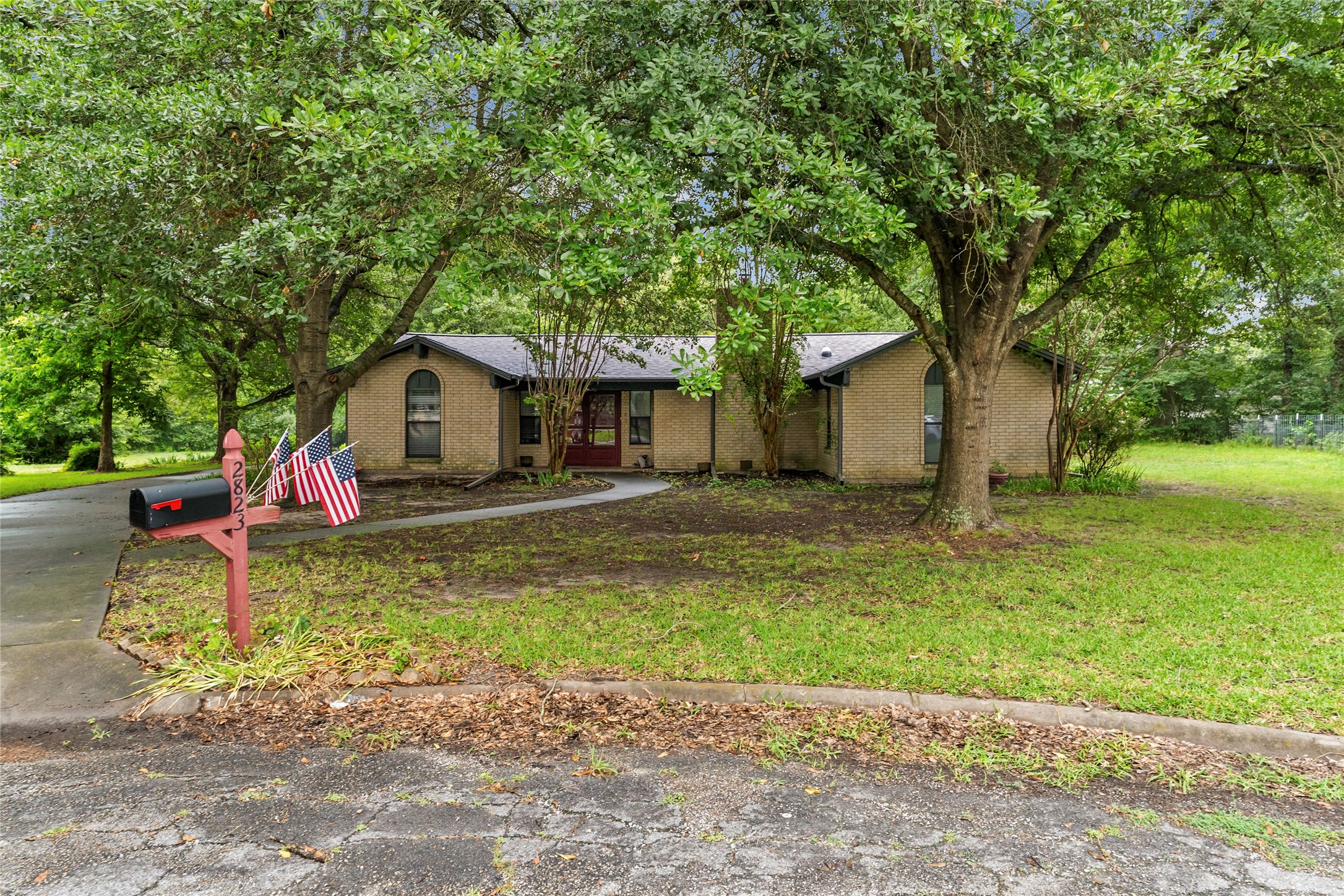 2823 Laurel Lane Commerce TX 75428