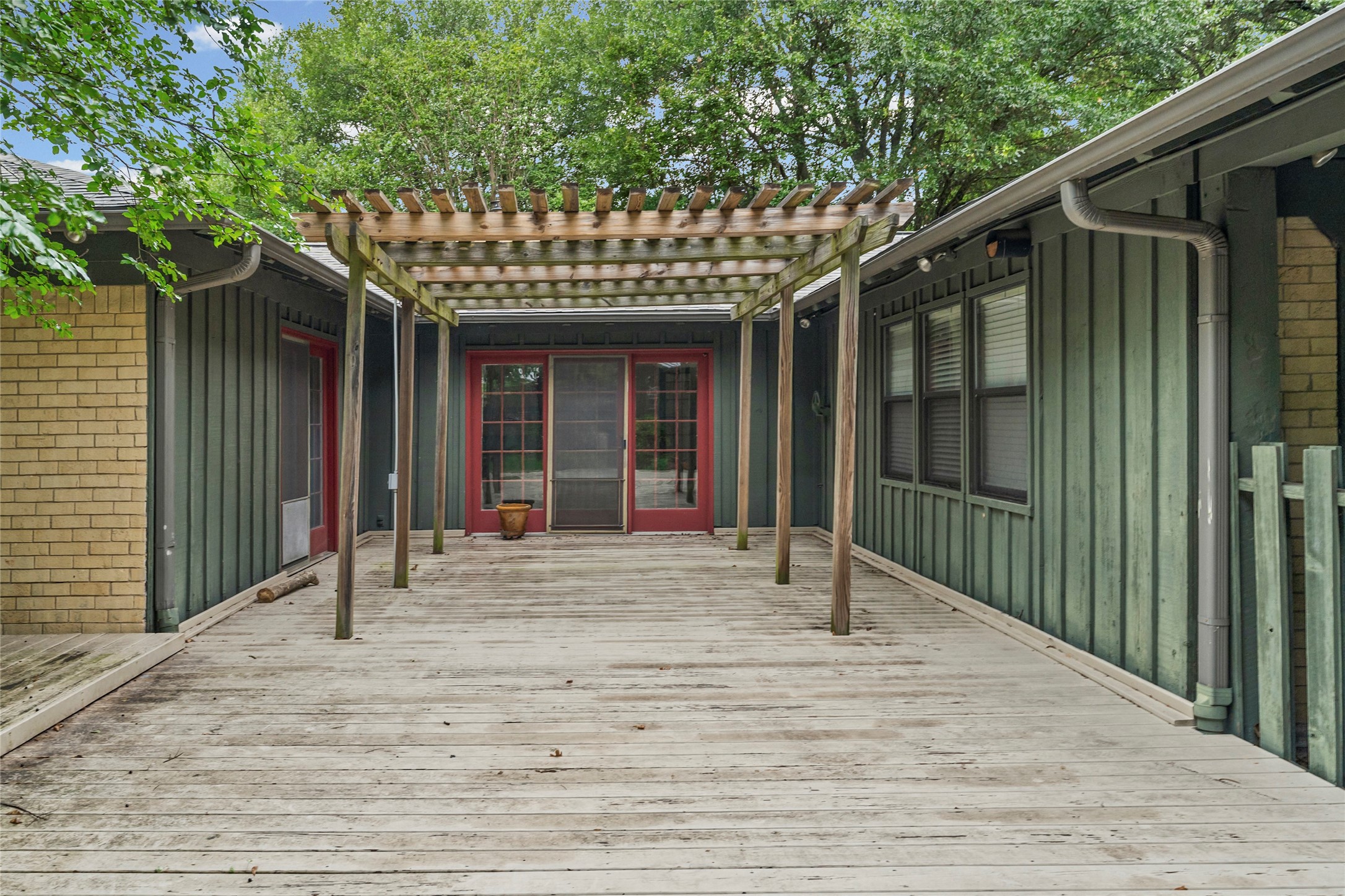2823 Laurel Lane Commerce TX 75428