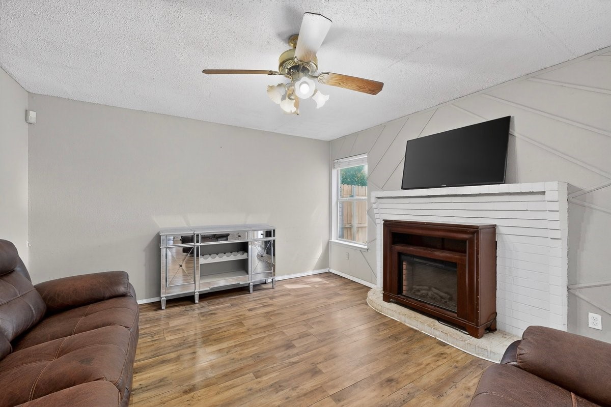 5505 Thackery Drive Arlington TX 76018