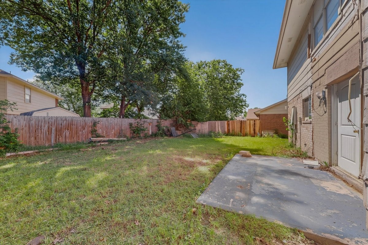 5505 Thackery Drive Arlington TX 76018
