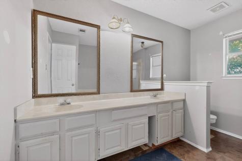 5505 Thackery Drive Arlington TX 76018
