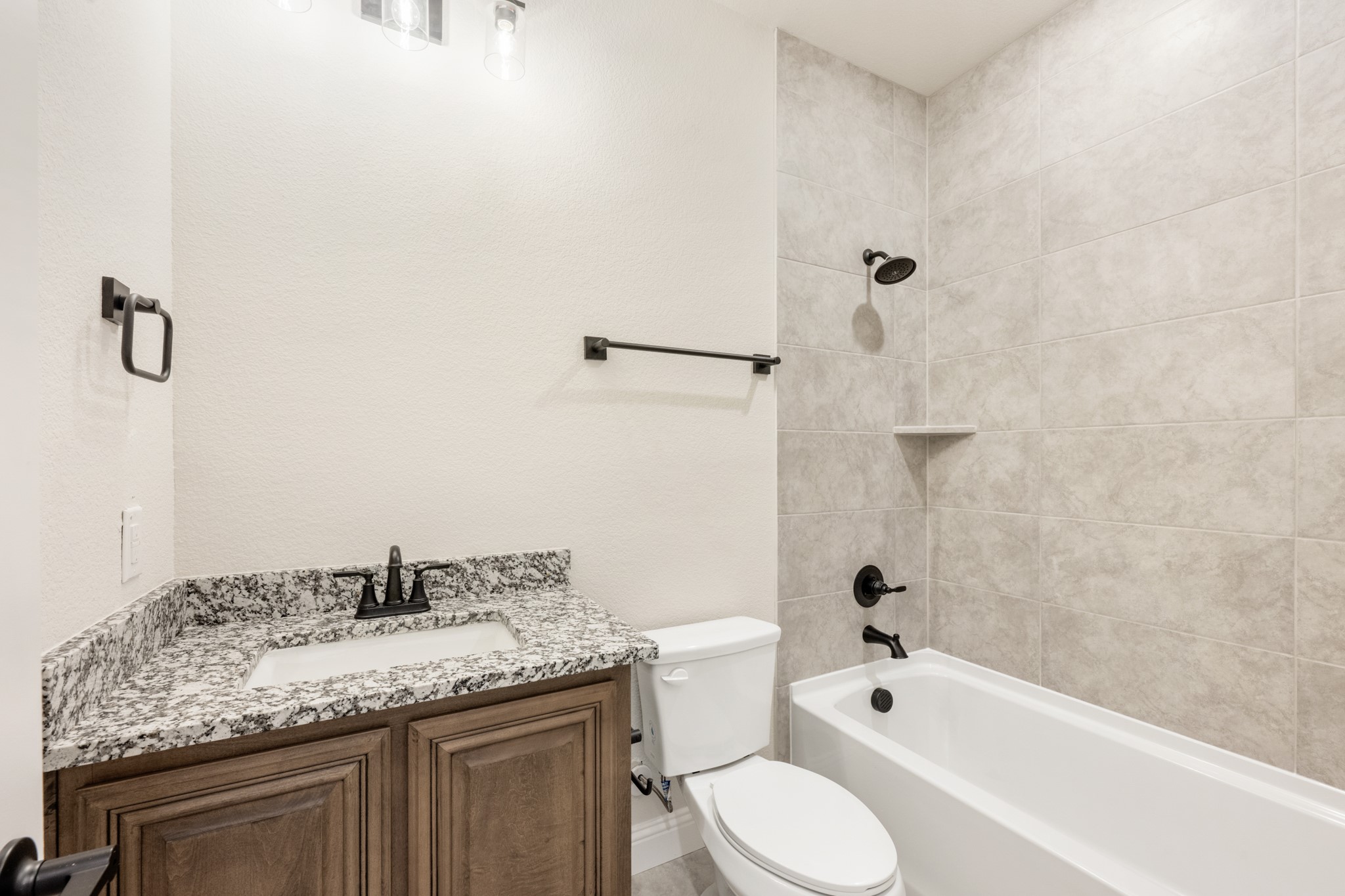 721 Seahawk Street Joshua TX 76058