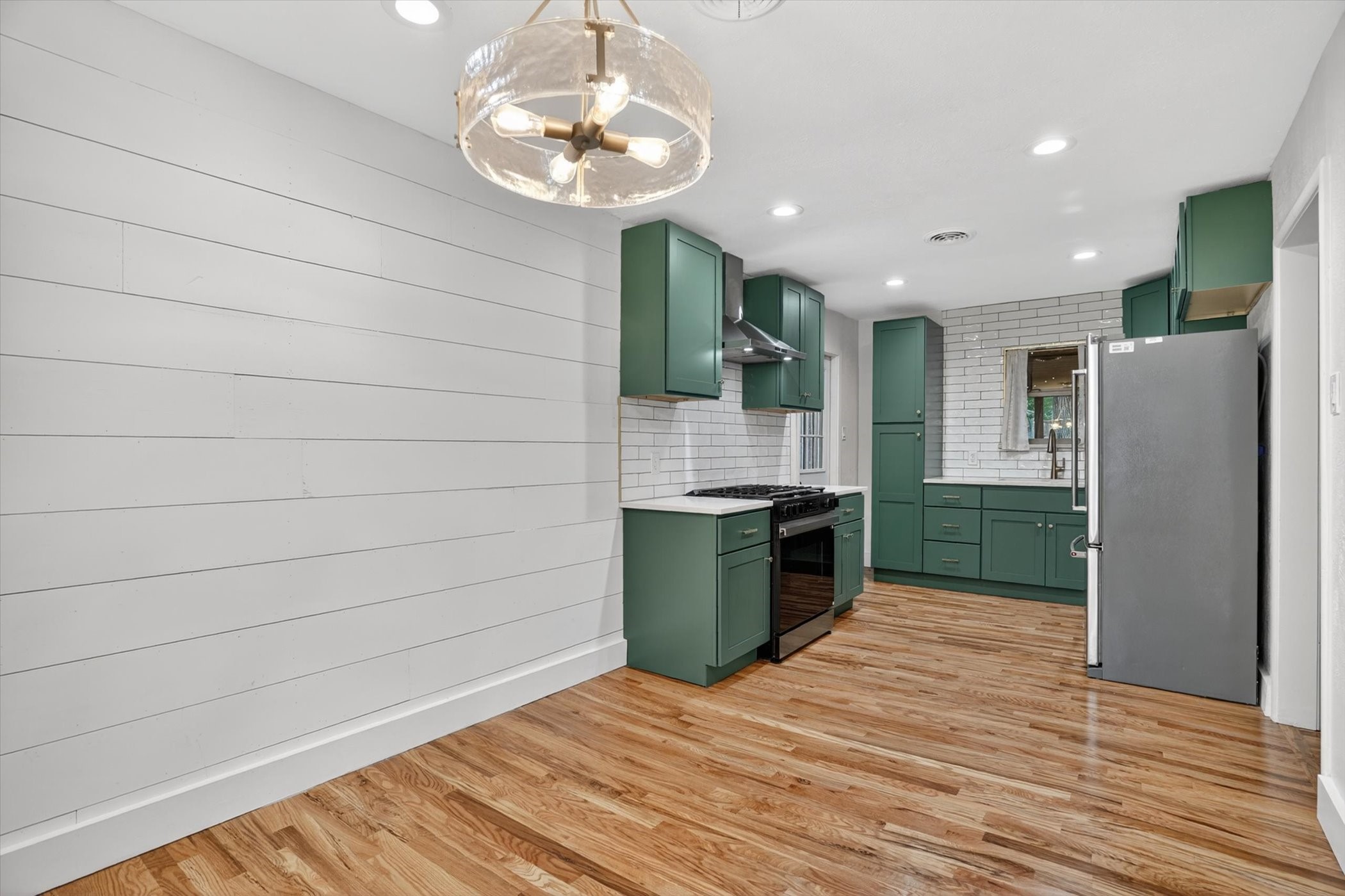 1008 Zelda Drive Hurst TX 76053