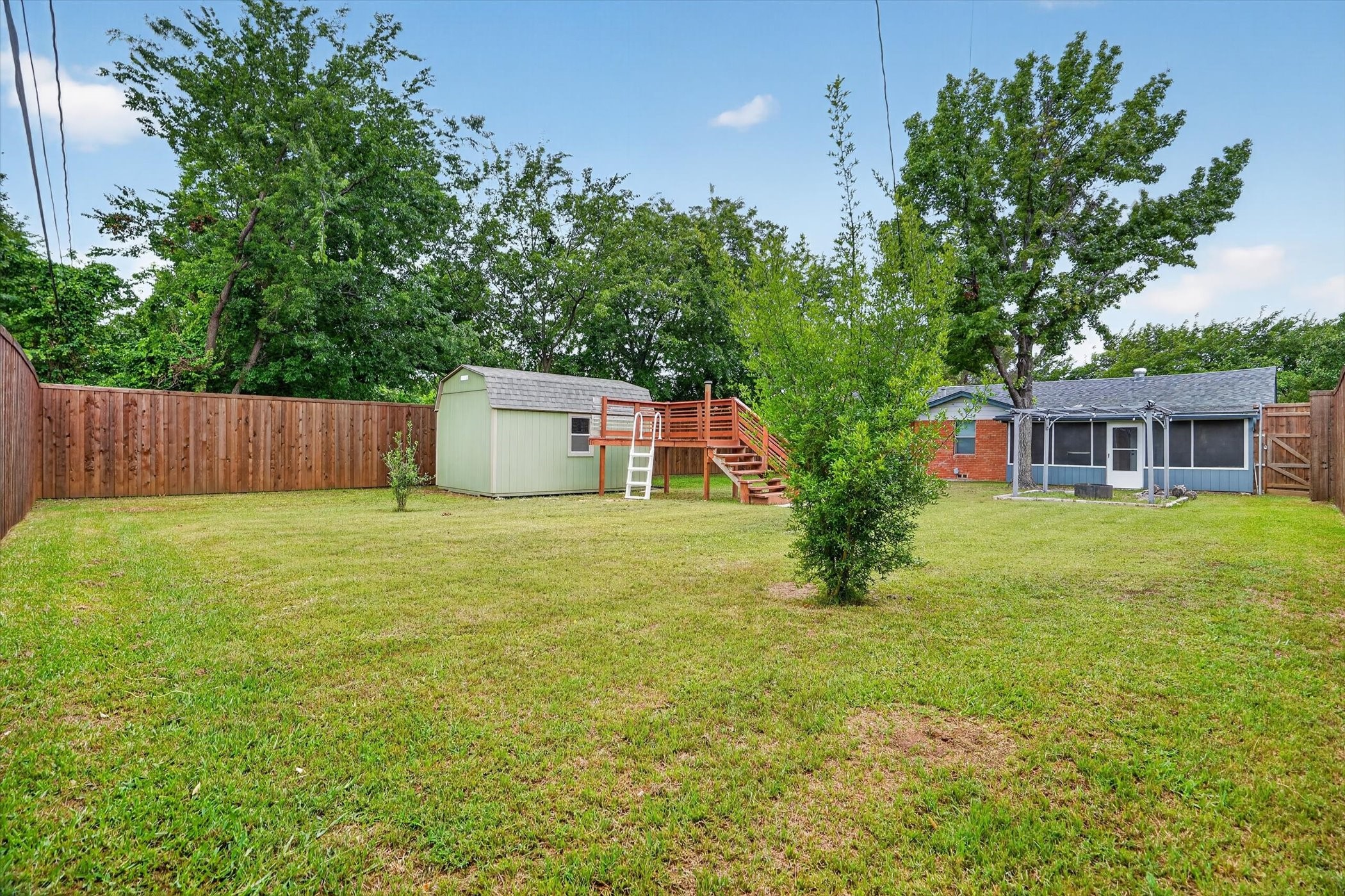 1008 Zelda Drive Hurst TX 76053