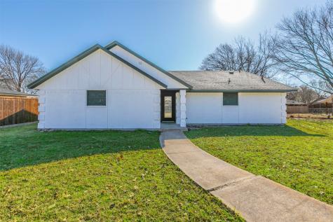 1814 Crystal Springs Drive Duncanville TX 75137