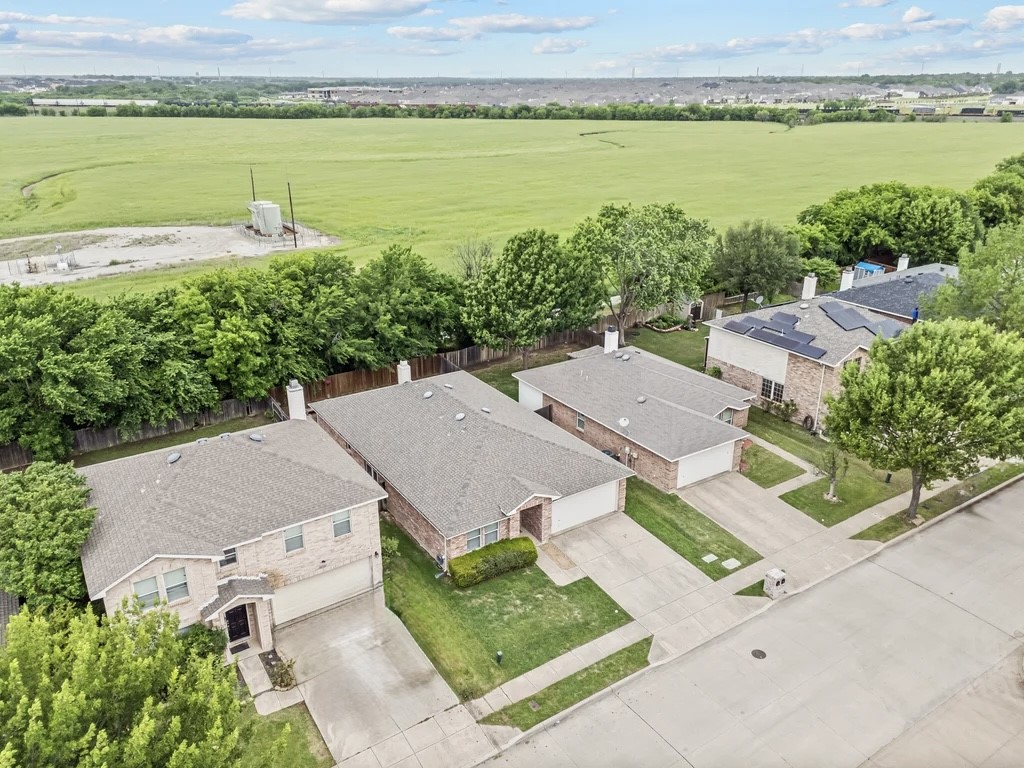 16529 Woodside Drive Fort Worth TX 76247