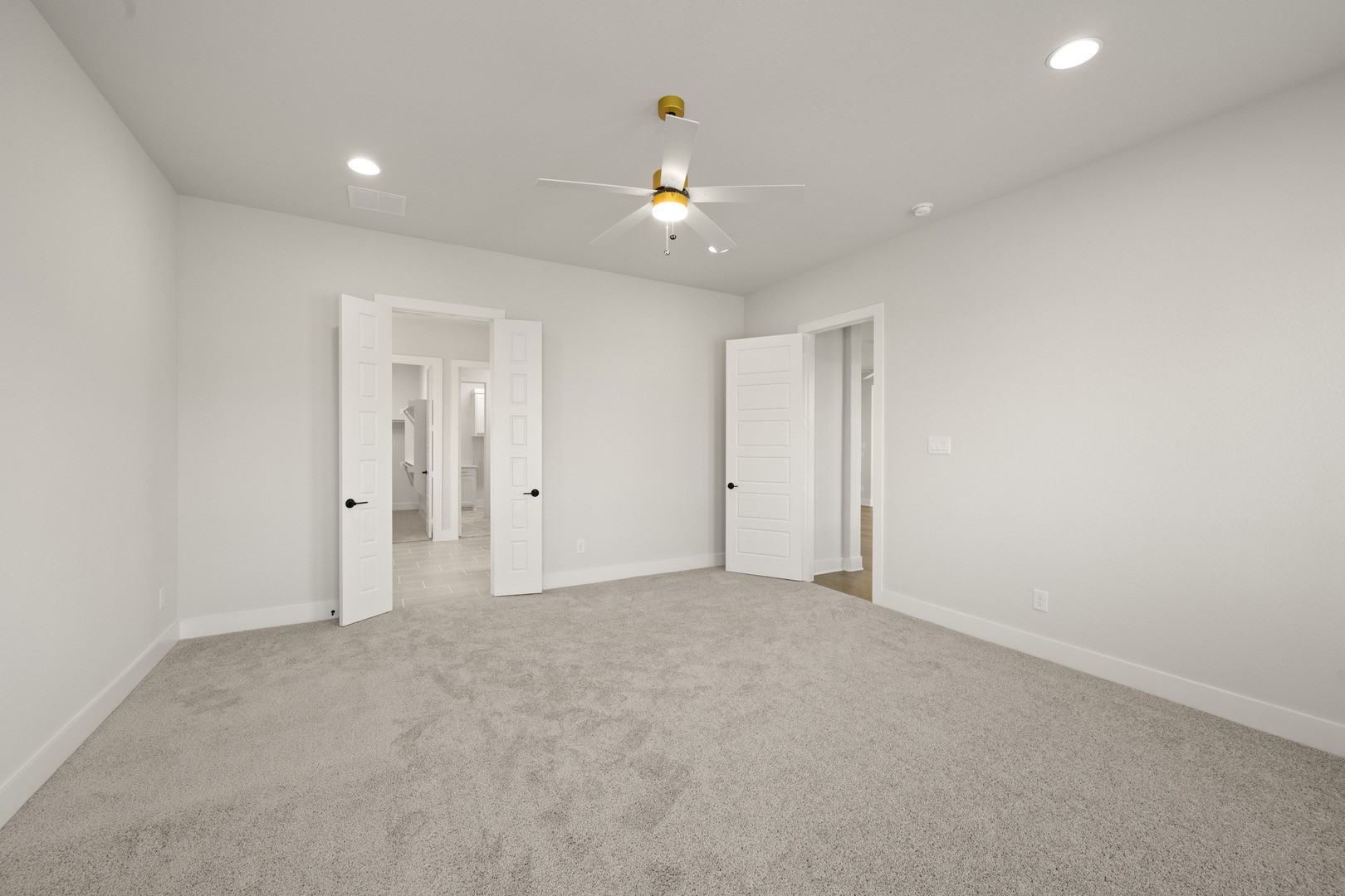 5221 Rowlan Row Midlothian TX 76065