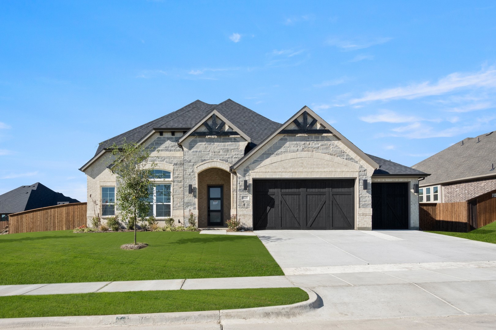 5221 Rowlan Row Midlothian TX 76065