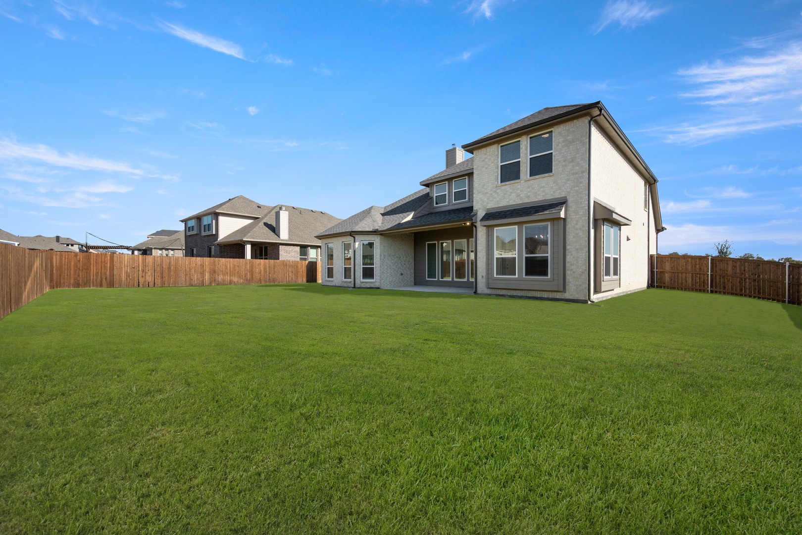 5221 Rowlan Row Midlothian TX 76065