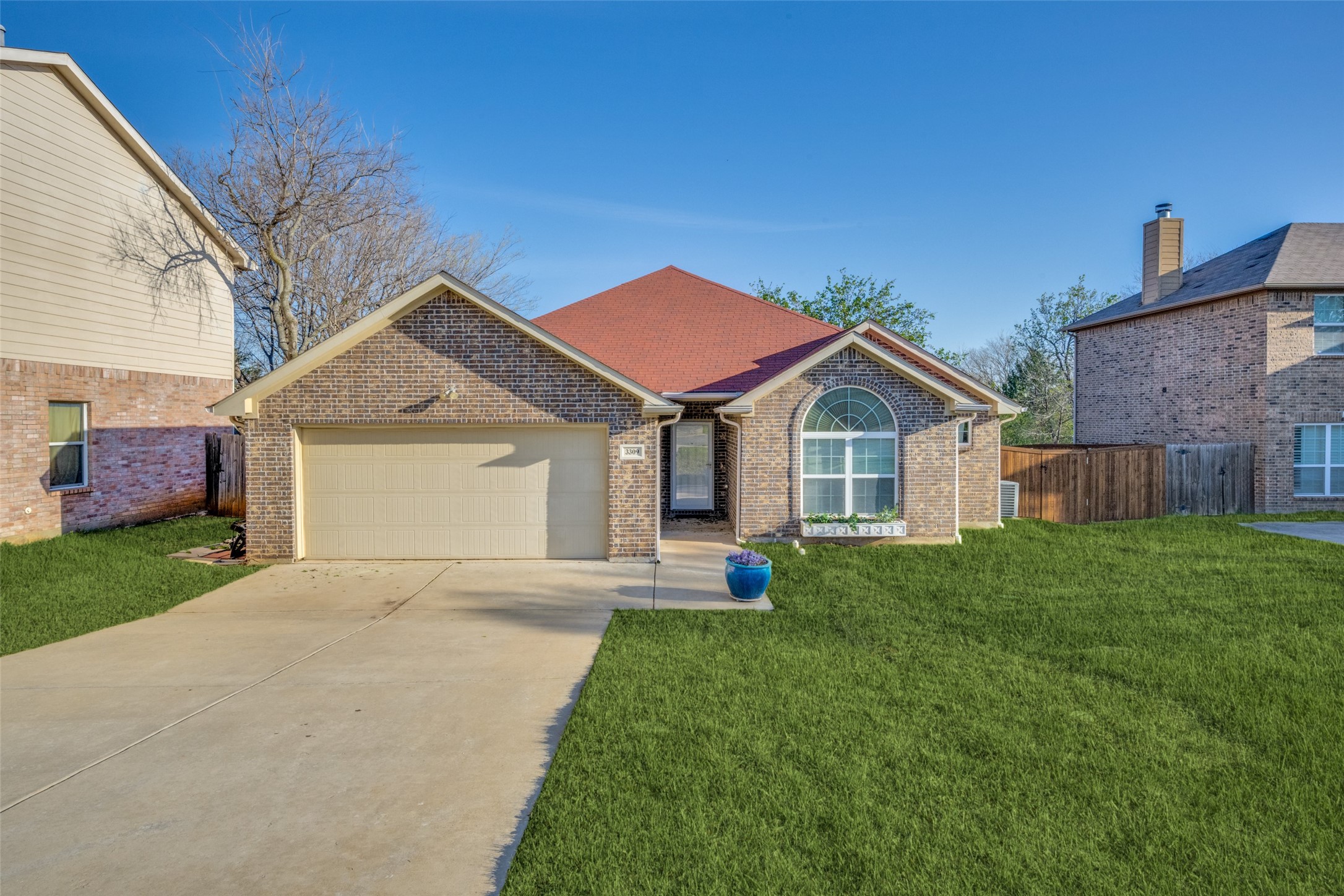 3309 Anysa Lane Denton TX 76209
