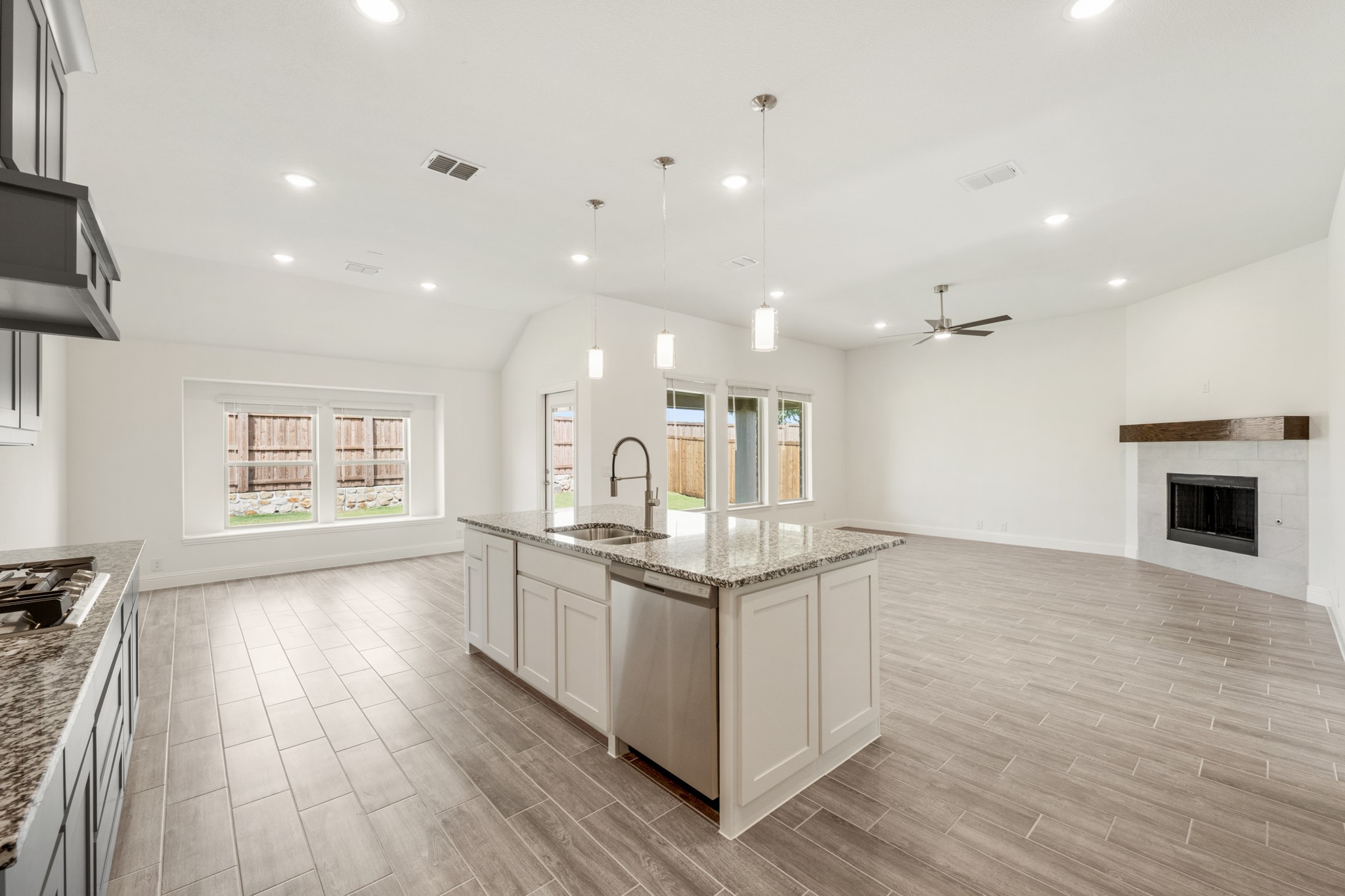 2204 Redding Drive Mansfield TX 76084