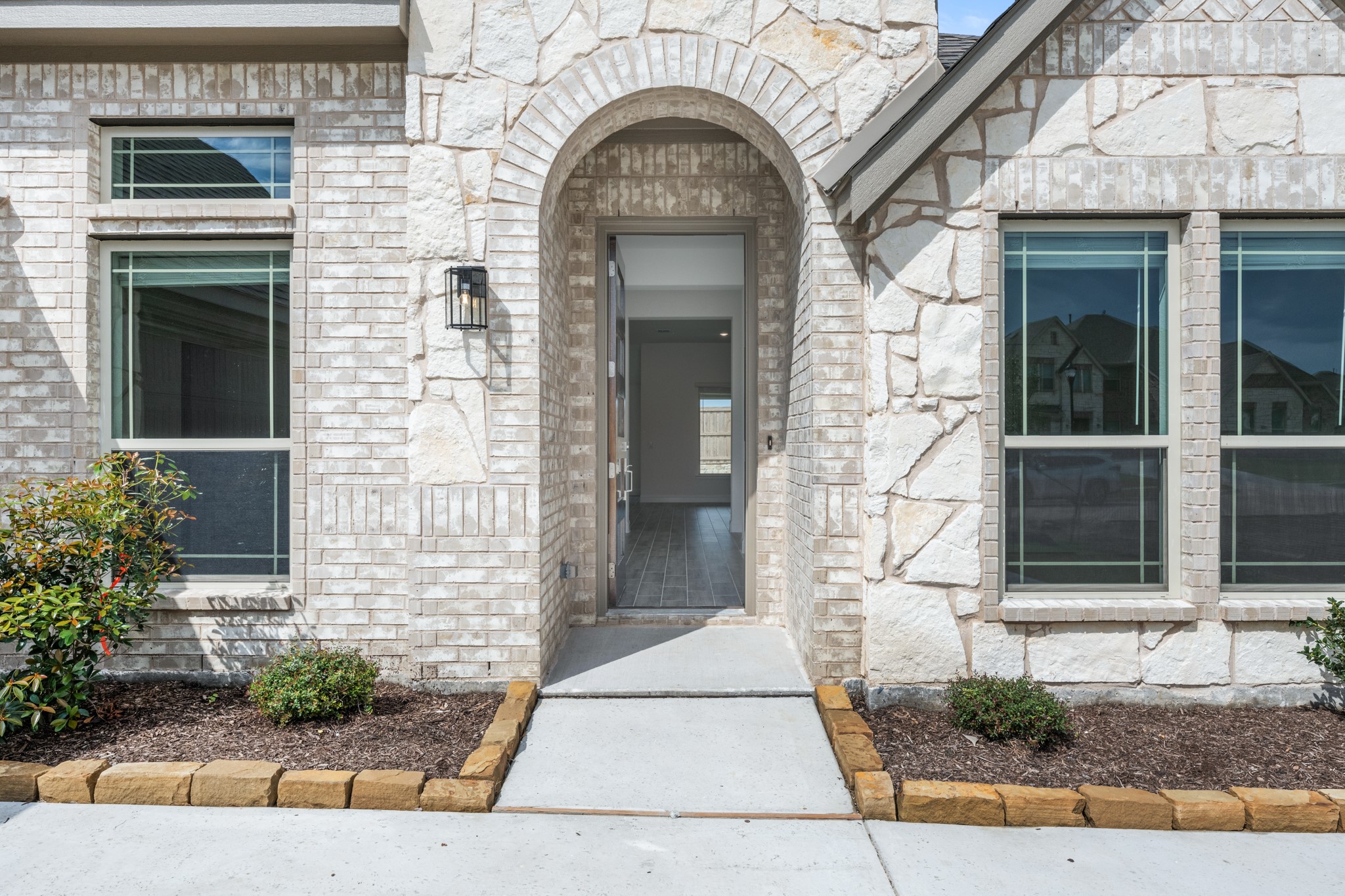 2204 Redding Drive Mansfield TX 76084