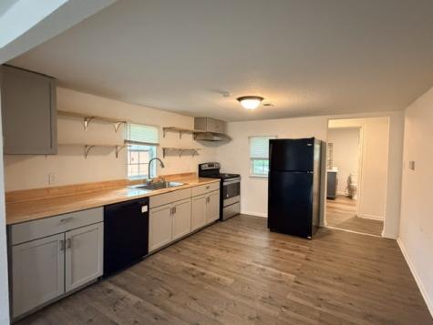 927 W Baker Street Denison TX 75020