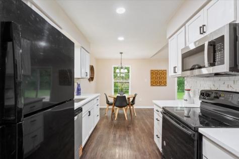 329 Applewood Lane Hewitt TX 76643