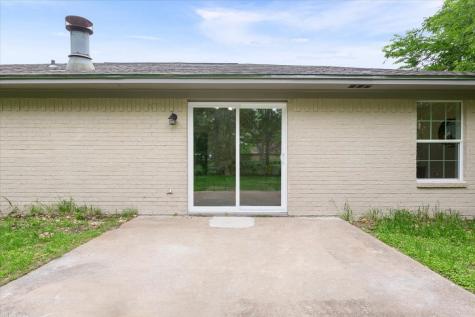 329 Applewood Lane Hewitt TX 76643