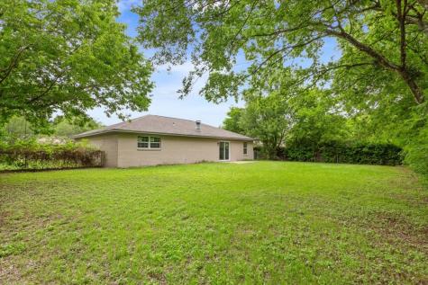 329 Applewood Lane Hewitt TX 76643