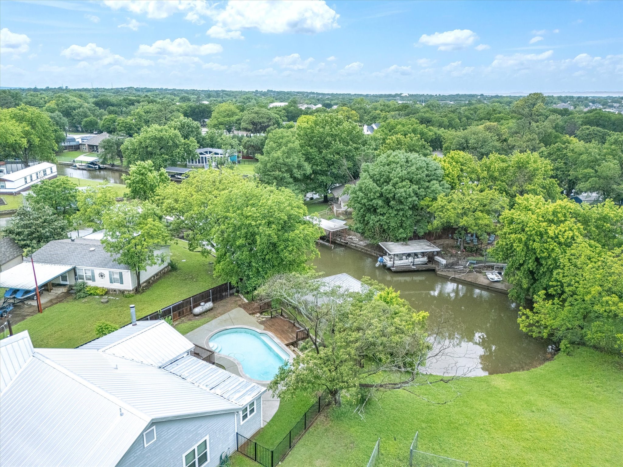 4404 W Fernwood Court Granbury TX 76049