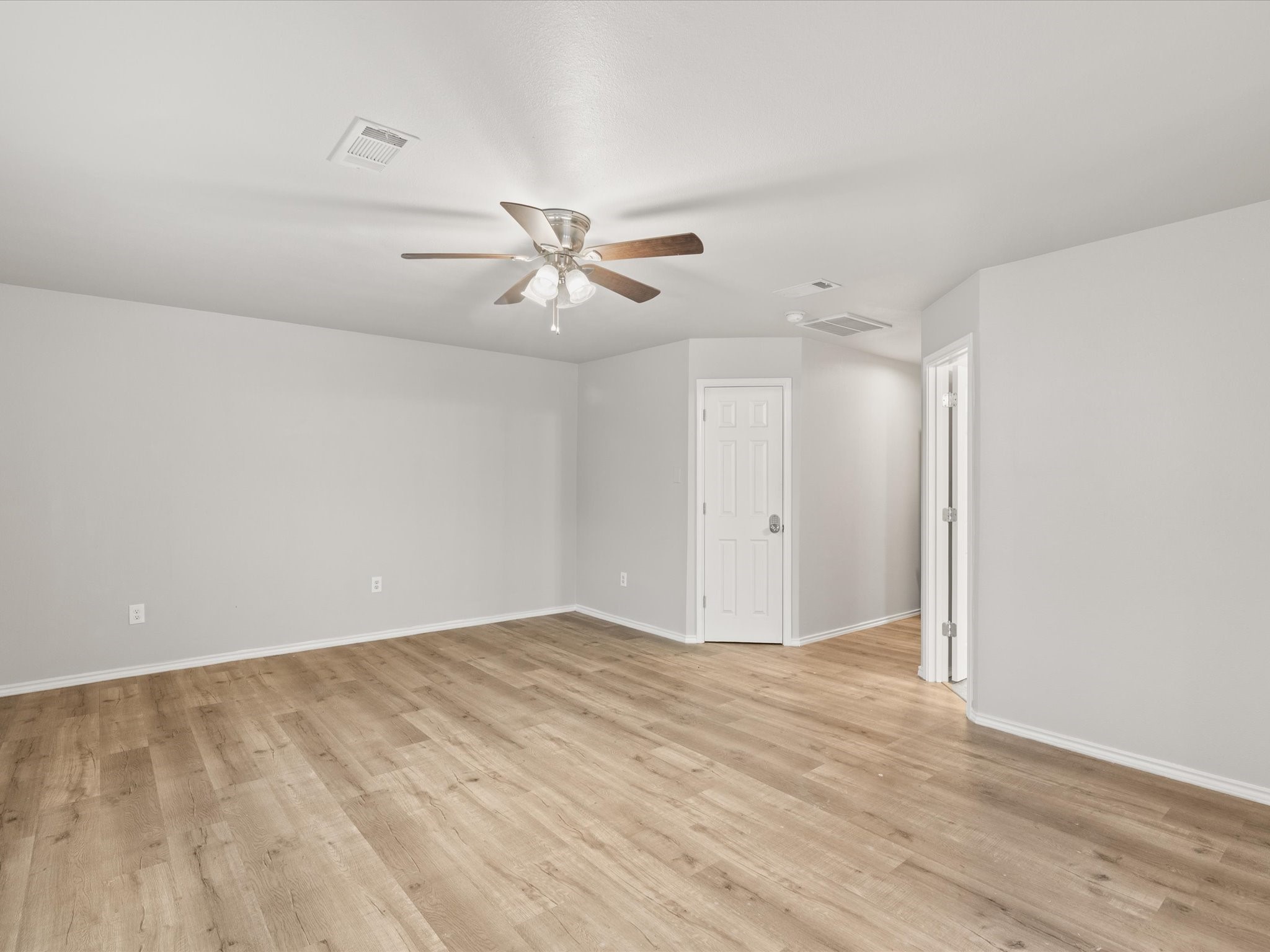 4404 W Fernwood Court Granbury TX 76049