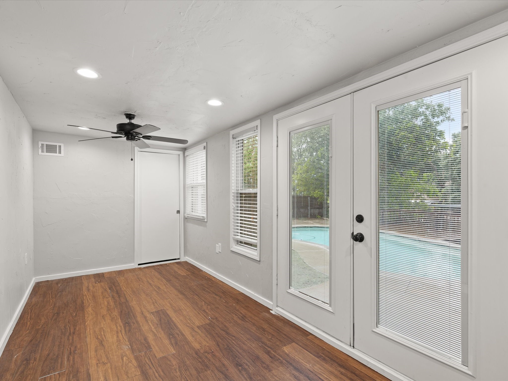 4404 W Fernwood Court Granbury TX 76049