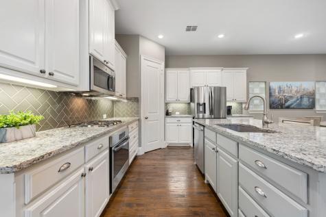 531 Sandy Lane Flower Mound TX 75022
