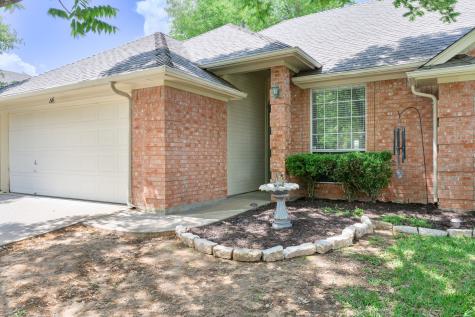 1516 Clover Lane Granbury TX 76048