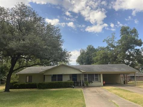 3270 Hubbard Street Paris TX 75460