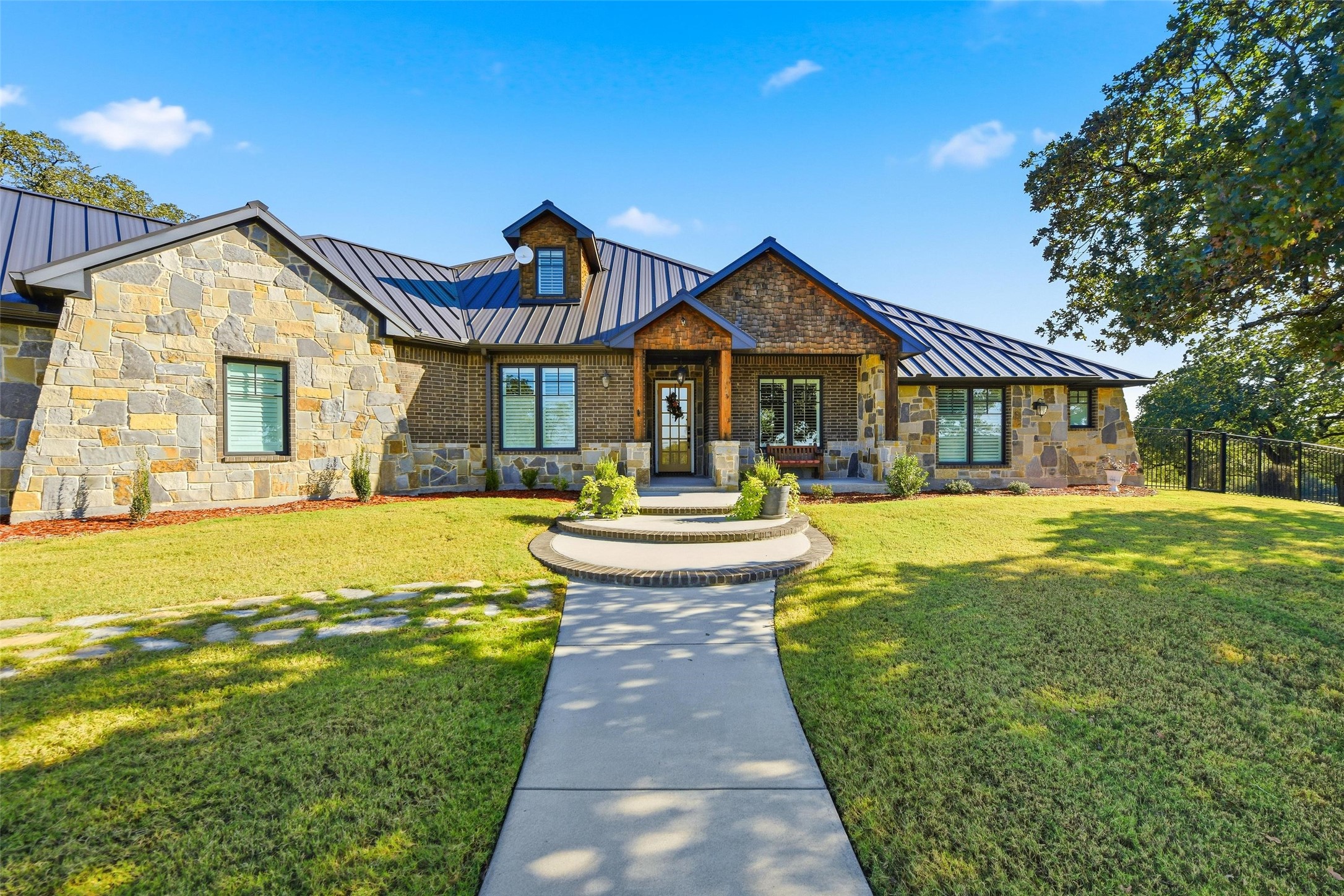 179 Private Road 4590 Boyd TX 76023