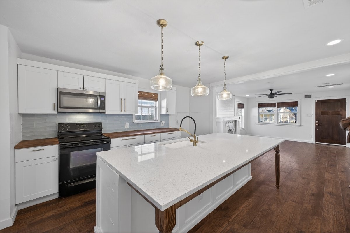 1219 S Waverly Drive Dallas TX 75208