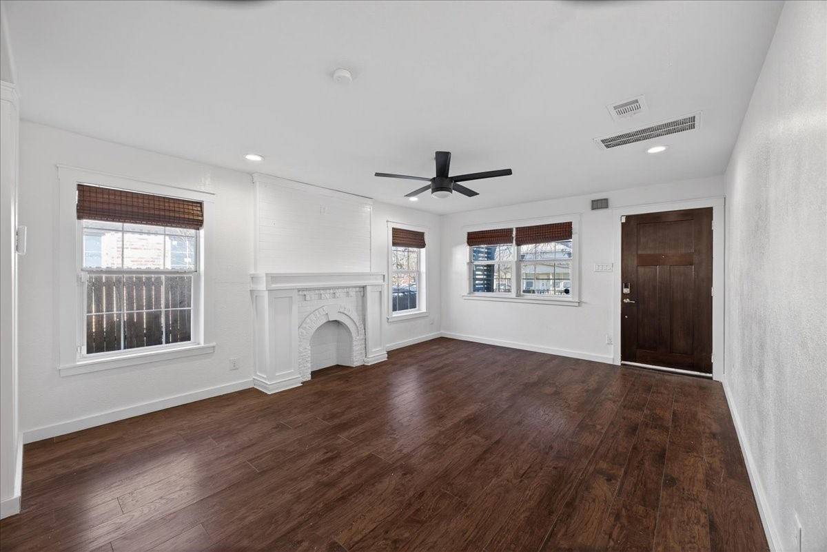 1219 S Waverly Drive Dallas TX 75208