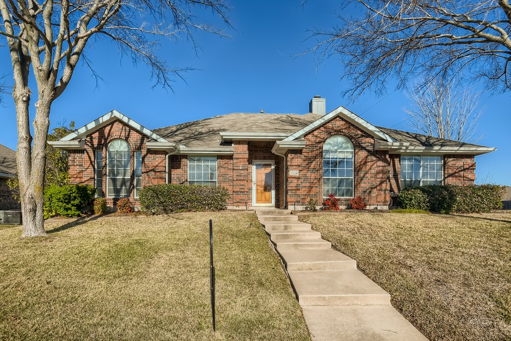 4313 Glistening Springs Rowlett TX 75088