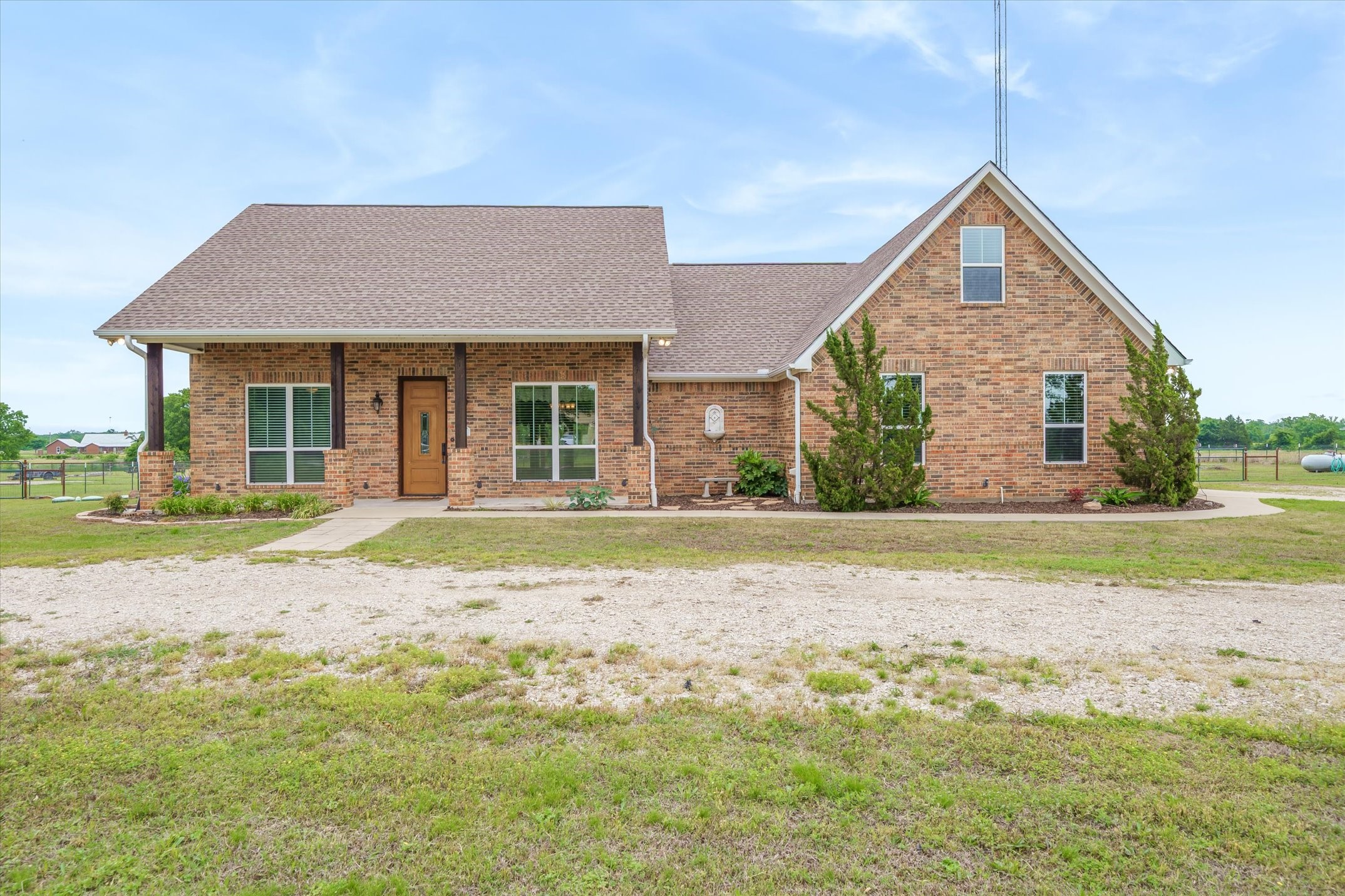 2689 Vz County Road 2511 Canton TX 75103