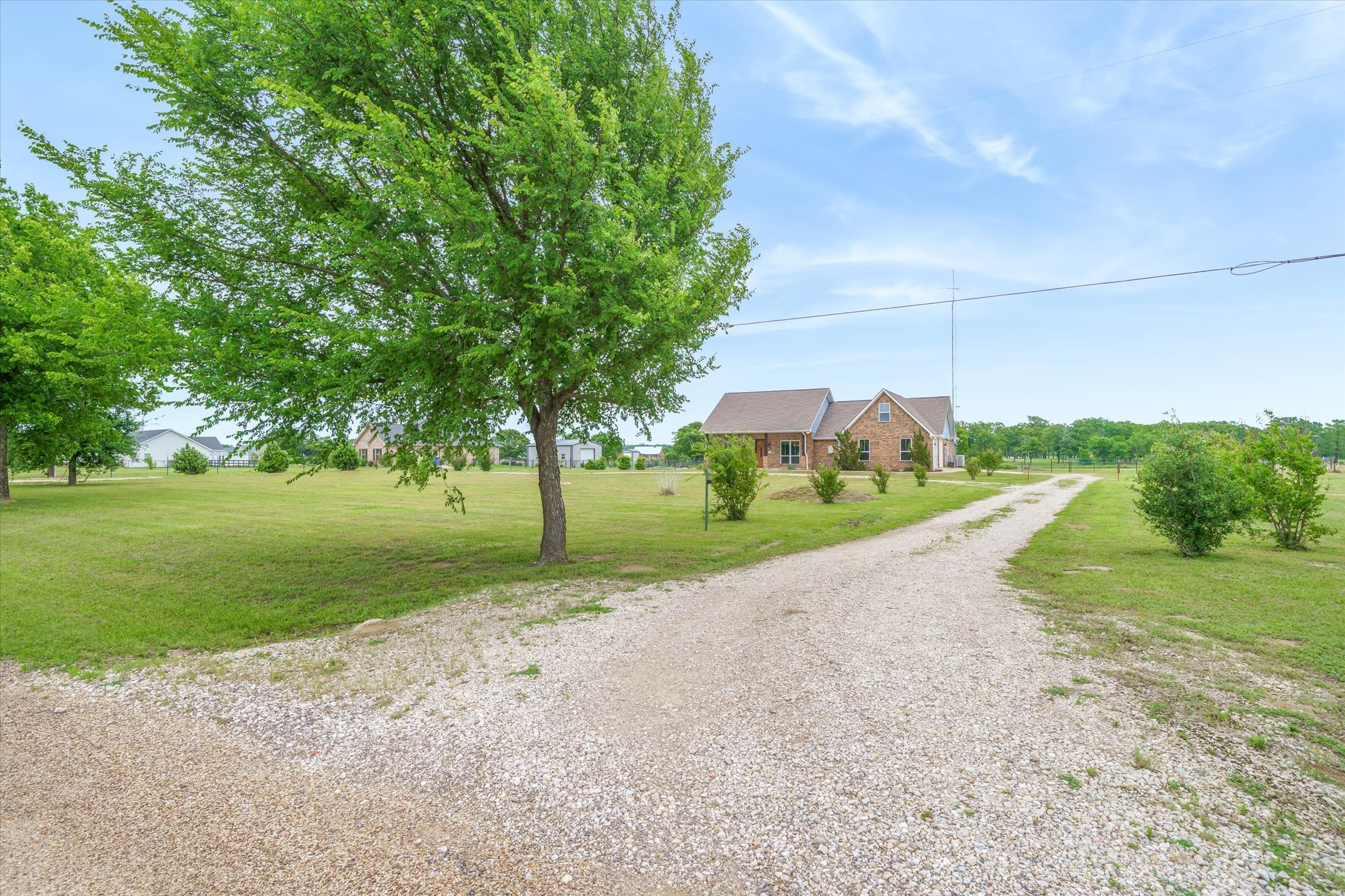 2689 Vz County Road 2511 Canton TX 75103