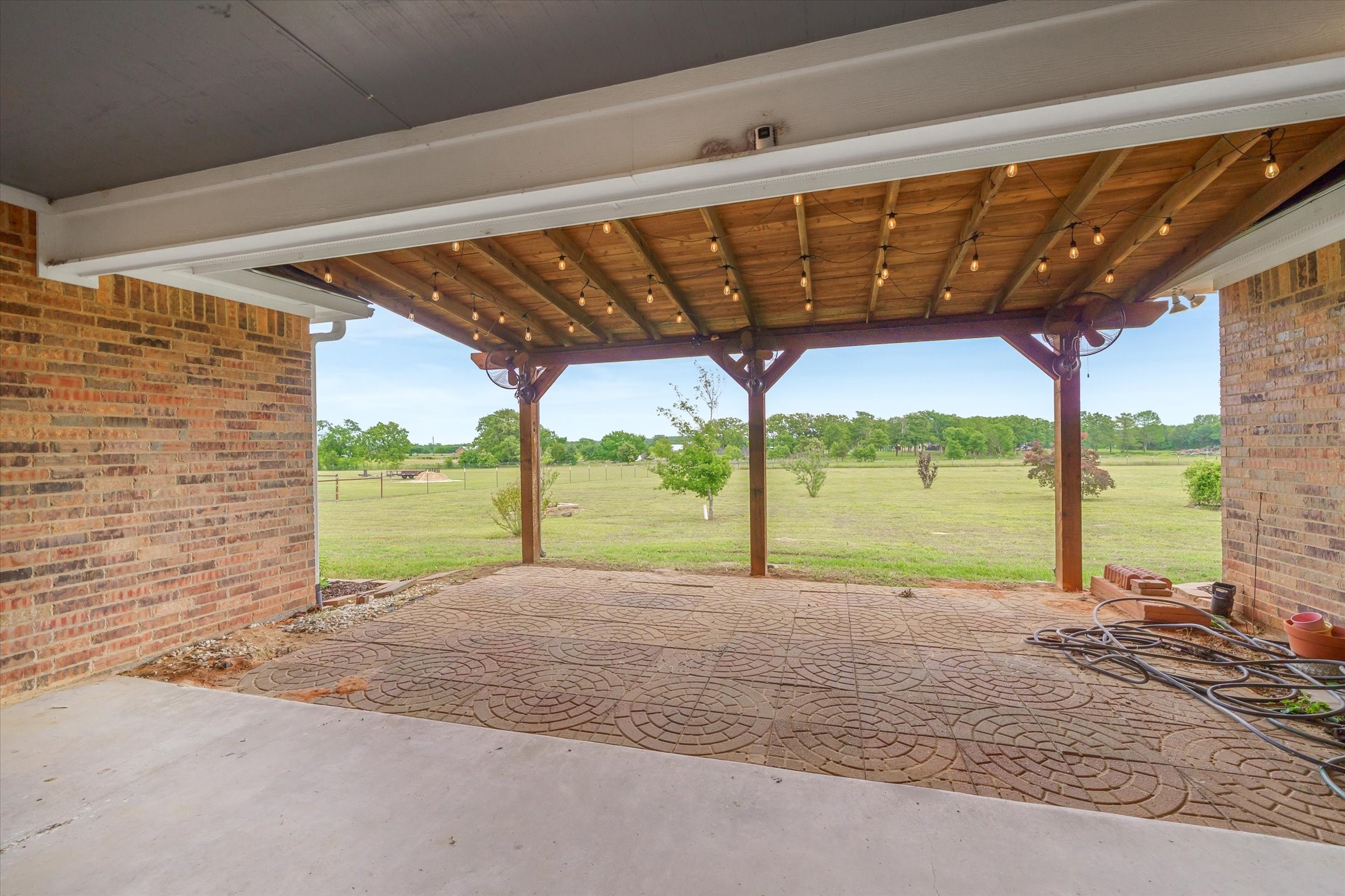 2689 Vz County Road 2511 Canton TX 75103