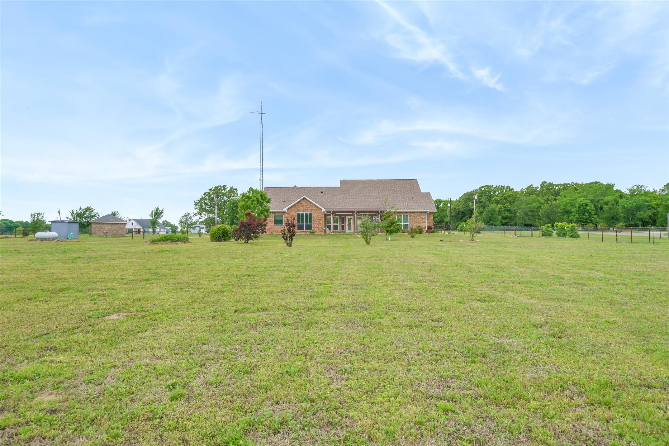 2689 Vz County Road 2511 Canton TX 75103