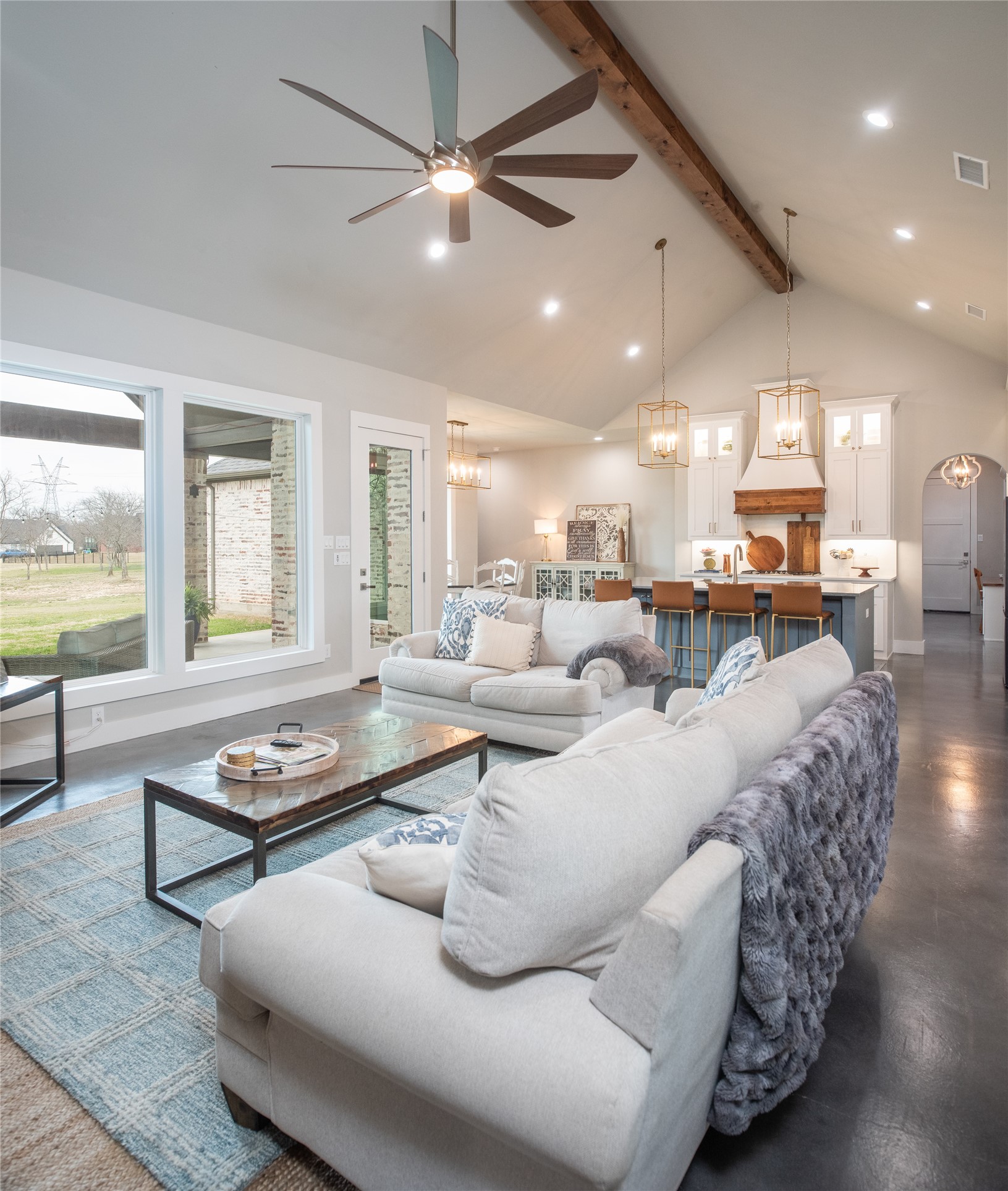 1401 Hunt Road Gunter TX 75058