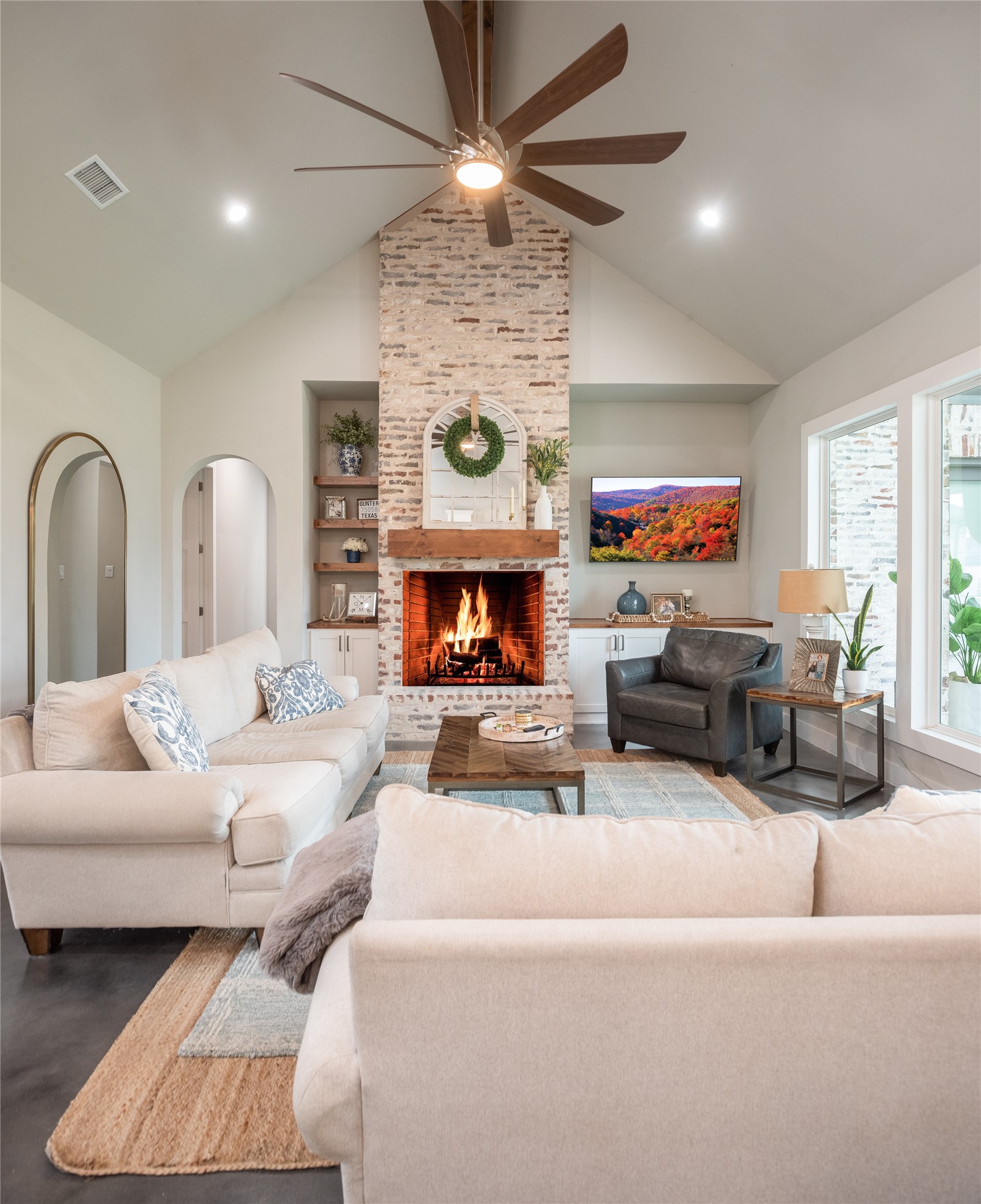 1401 Hunt Road Gunter TX 75058