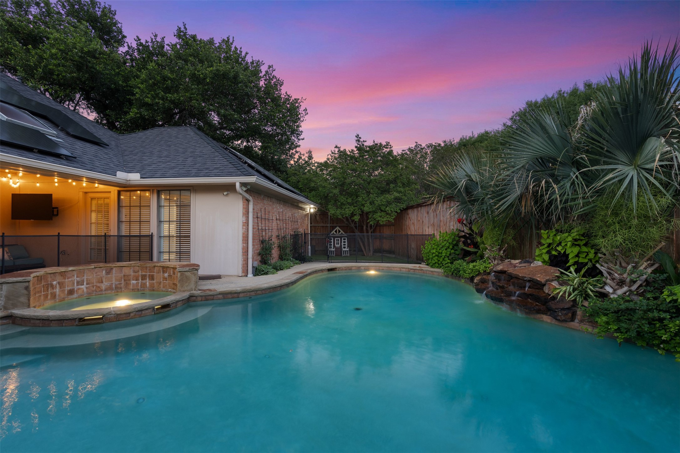 9604 Robin Meadow Drive Dallas TX 75243
