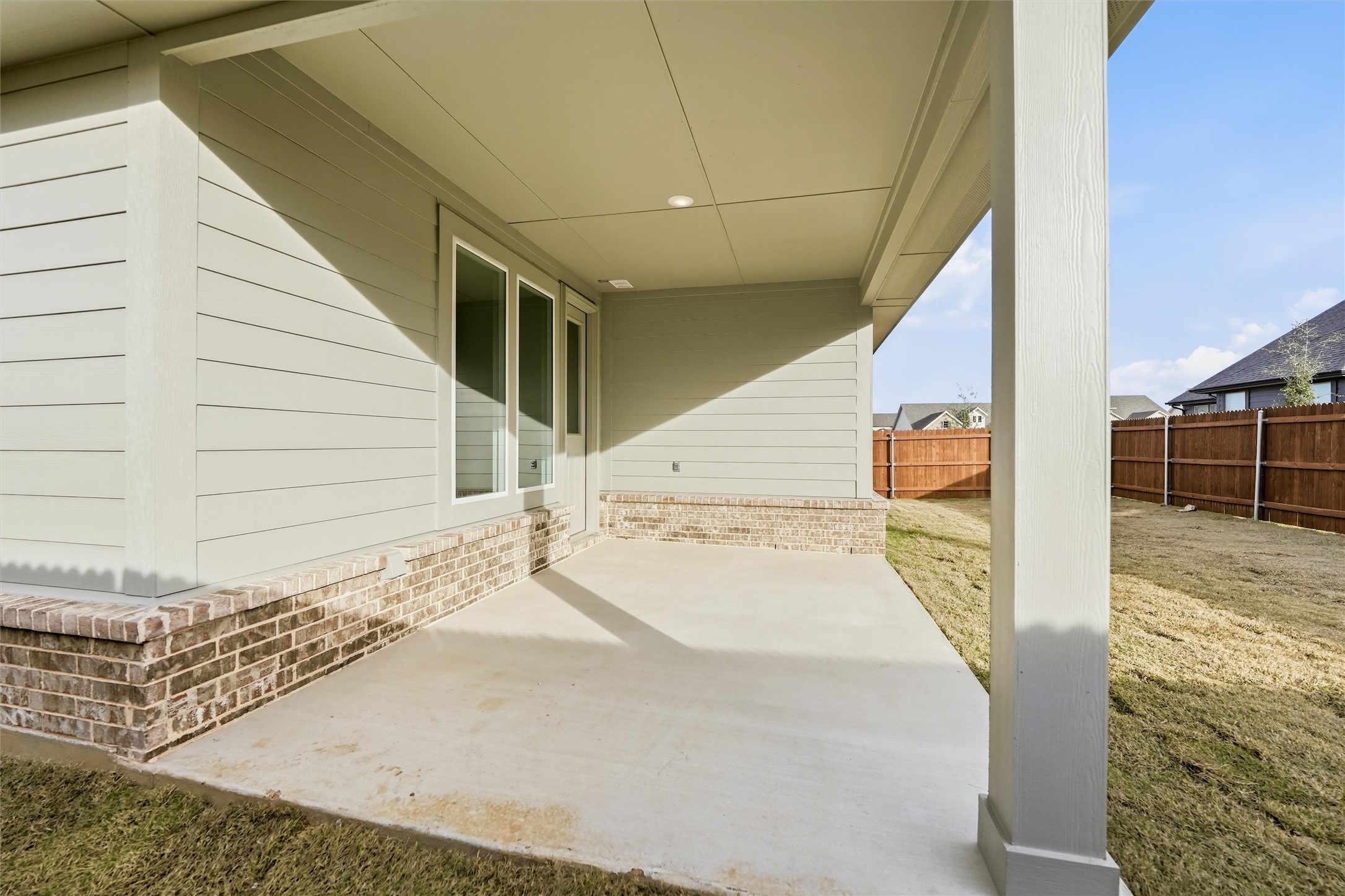 1244 Sabine River Lane Springtown TX 76082