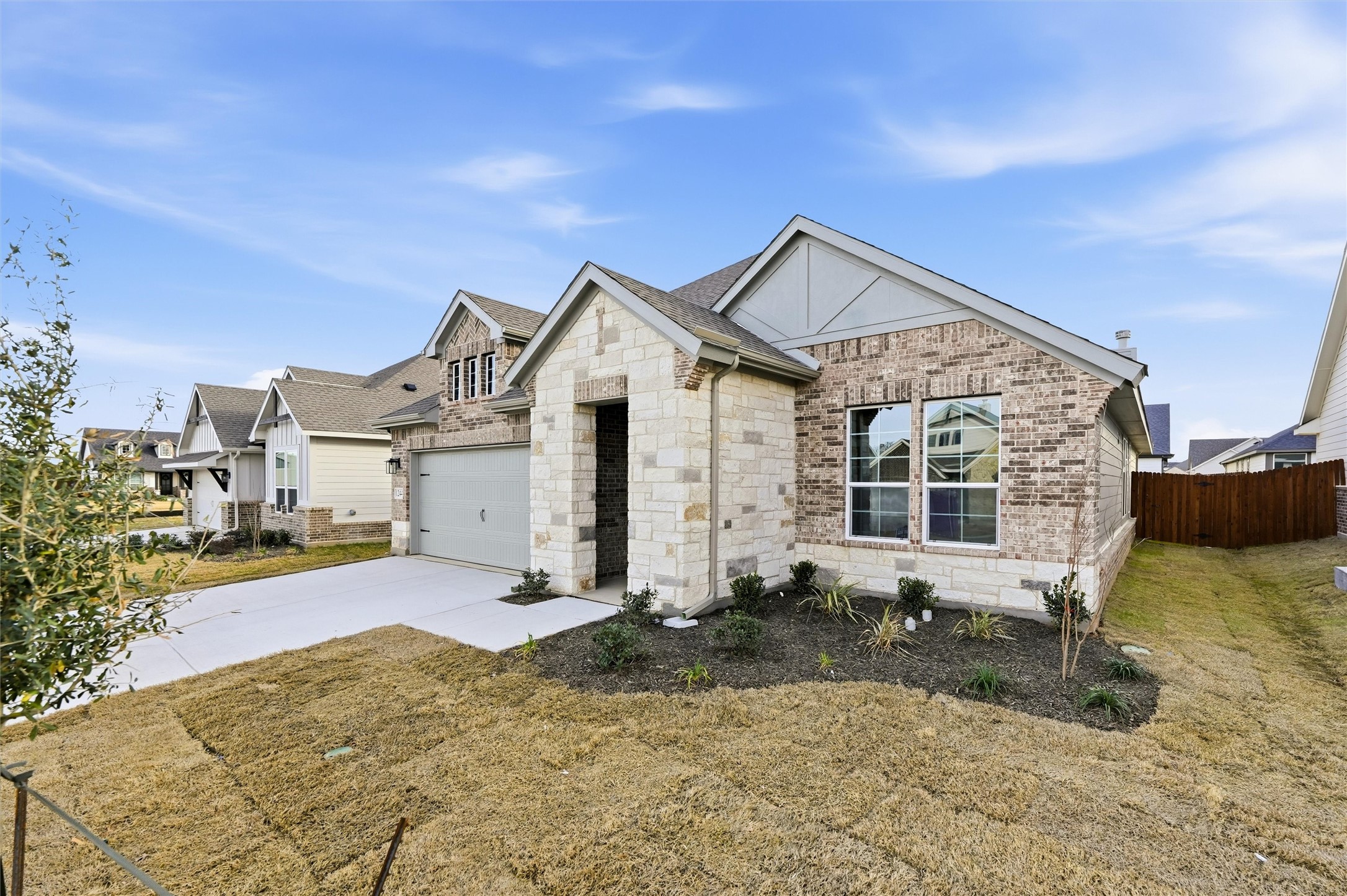 1244 Sabine River Lane Springtown TX 76082