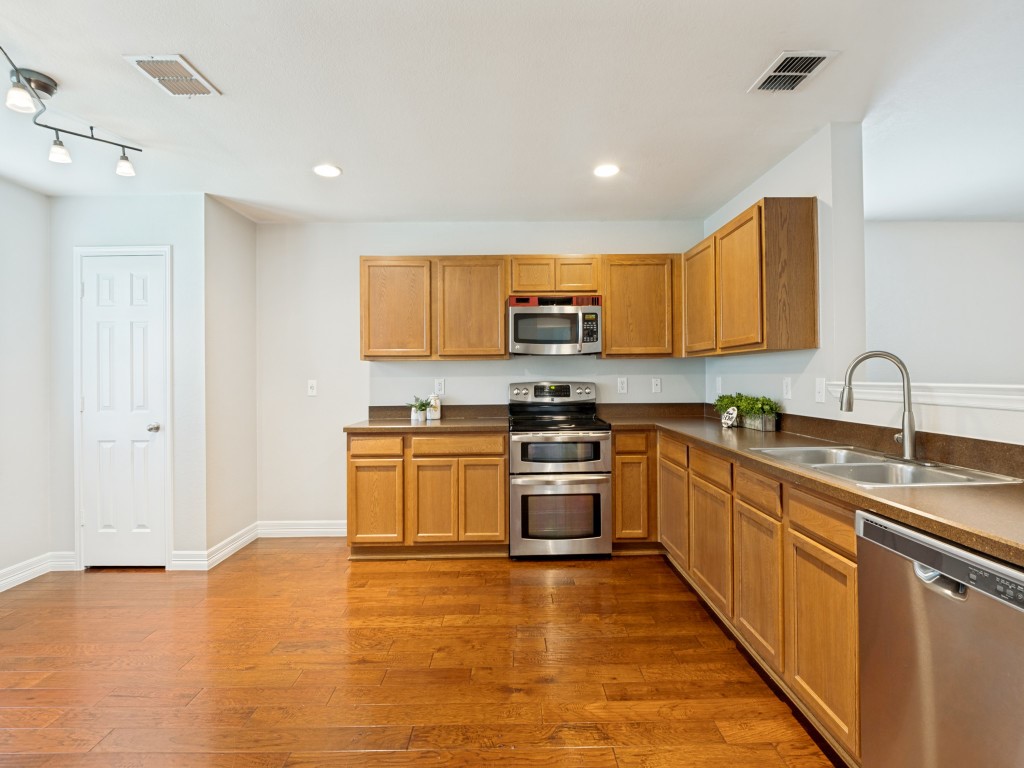 12858 Galaxy Drive Frisco TX 75035