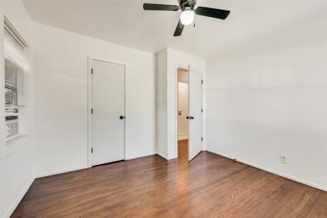 1836 Carver Avenue Fort Worth TX 76102