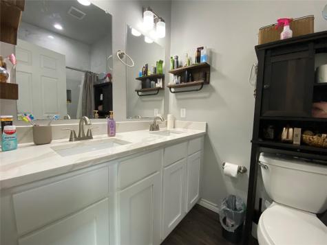 2214 Gordon Street Greenville TX 75401