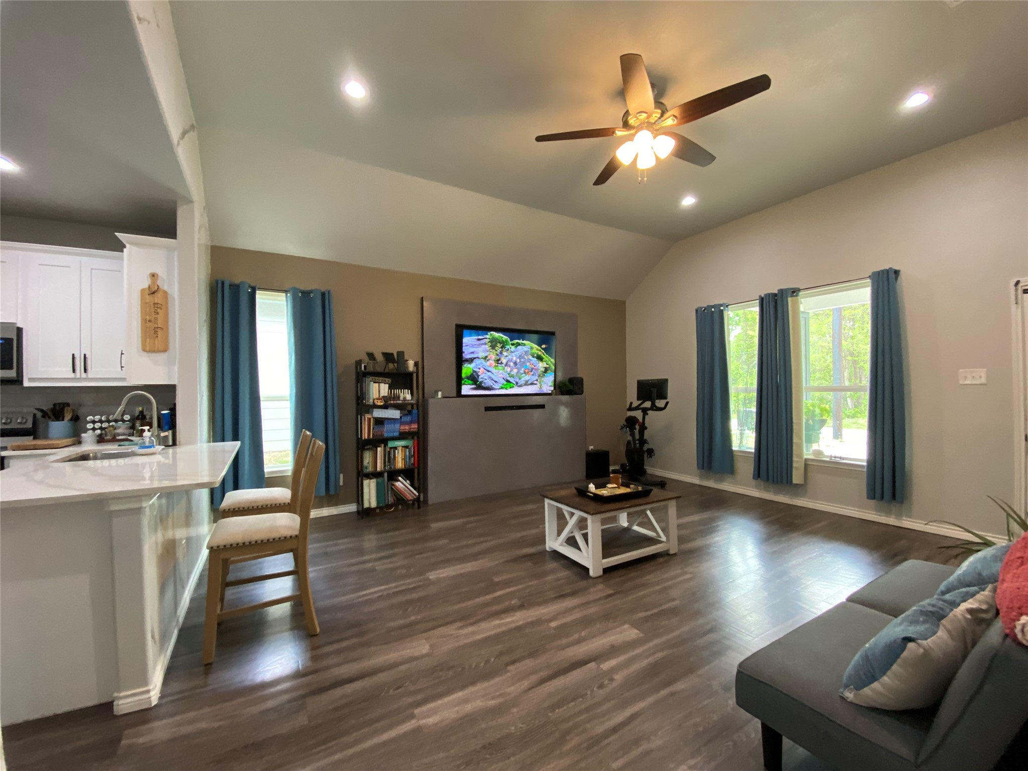 2214 Gordon Street Greenville TX 75401